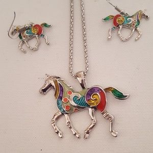 Horse necklace